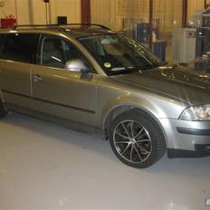 VW Passat 1.9Tdi TREND 131Hk