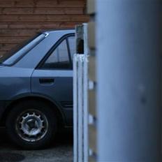 Mazda 323 BG 1,3 LX 16V SOLGT!!