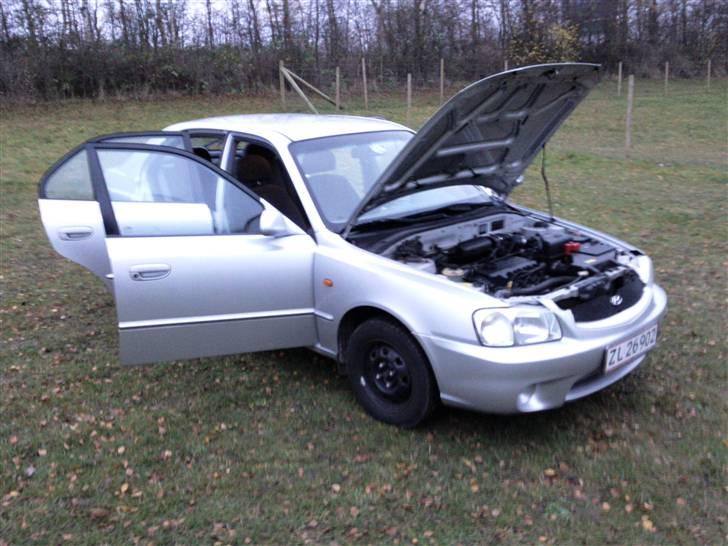 Hyundai accent lc (solgt) billede 15