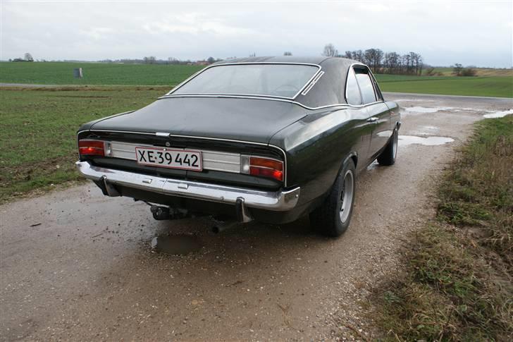 Opel Commodore A Coupe *SOLGT* billede 3