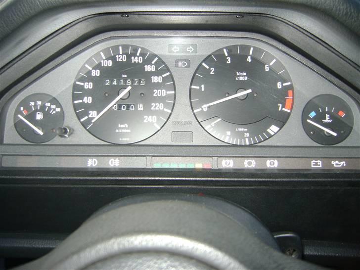 BMW E30 320i  billede 7