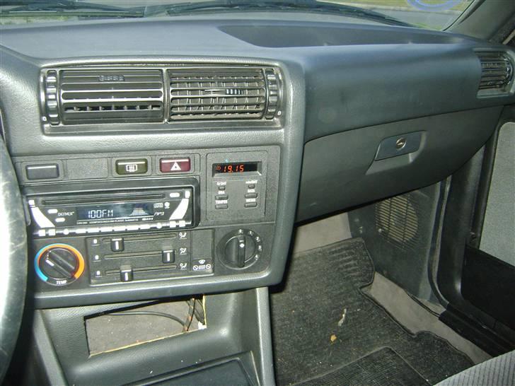 BMW E30 320i  billede 8