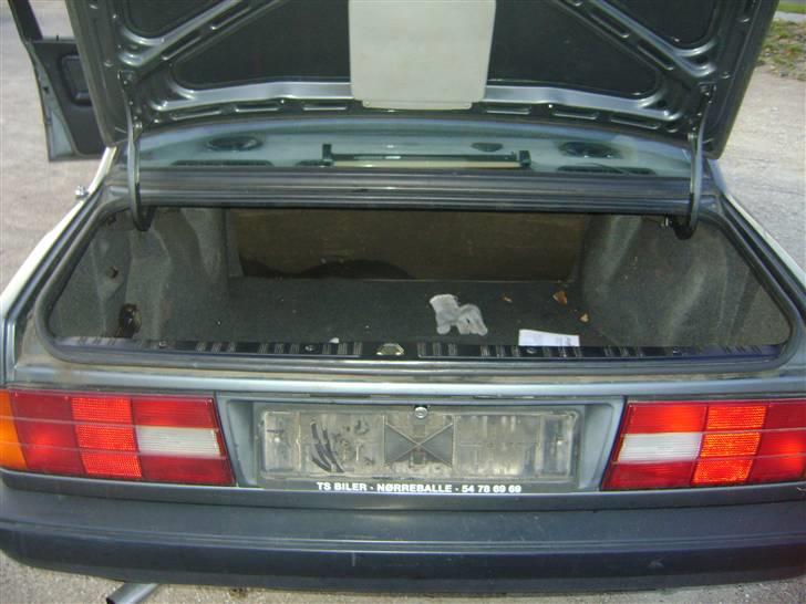 BMW E30 320i  billede 10