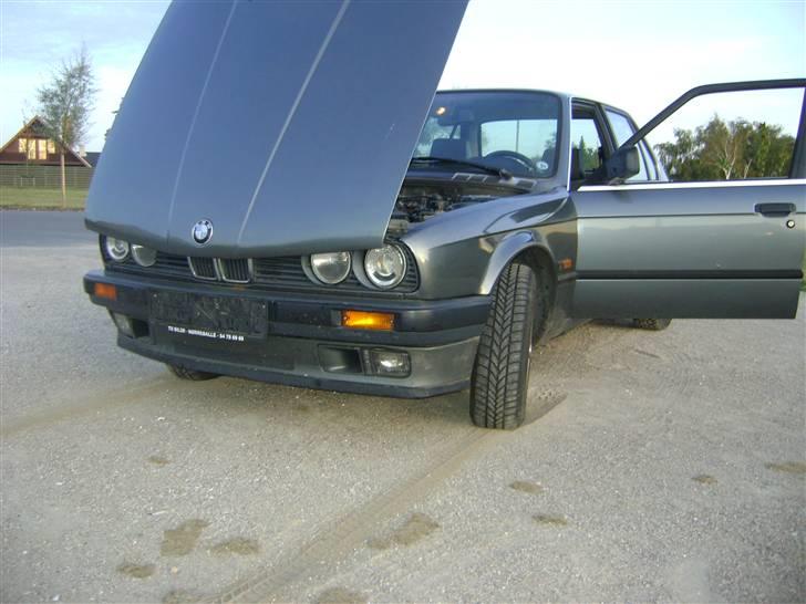 BMW E30 320i  billede 12