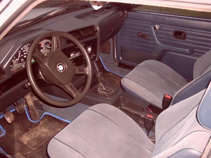 BMW 316 E30 - Skrottet! billede 9