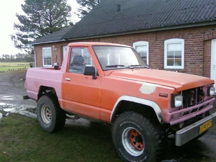 Datsun patrol *solgt* - her har ladet fået fylder billede 10