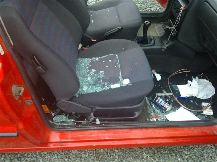 VW polo 1,6 solgt  billede 8