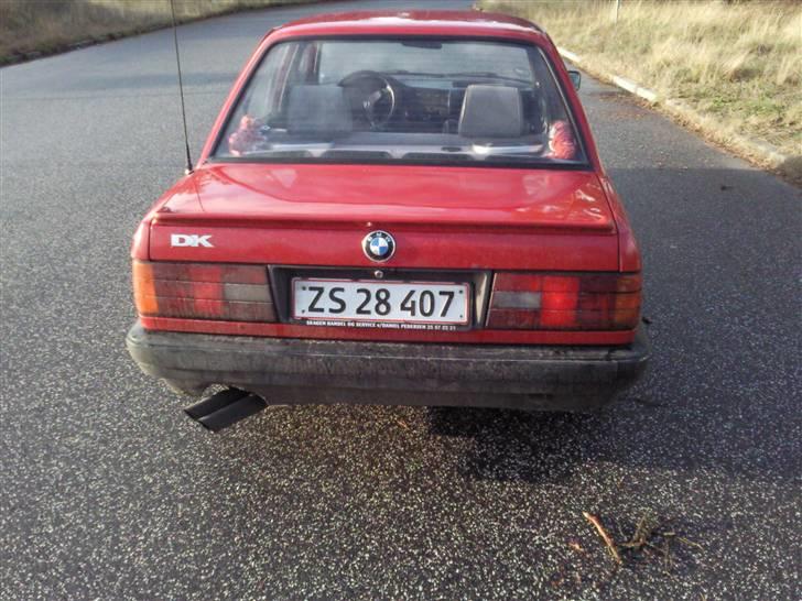 BMW 325 "DØD" billede 4