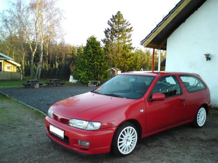 Nissan Almera 2.0 lil GTi solgt billede 10