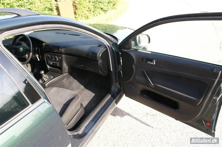 VW Passat st car billede 6