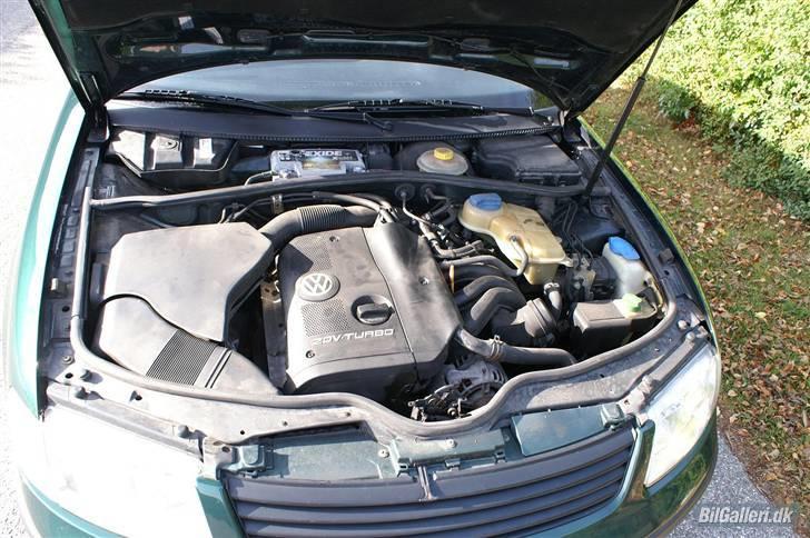 VW Passat st car billede 7