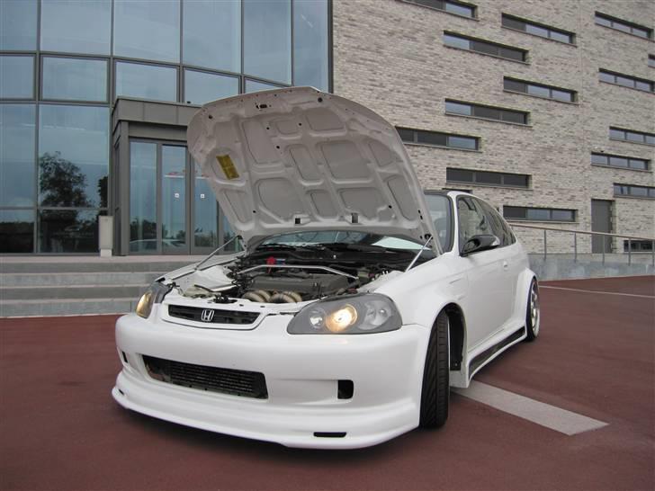 Honda Civic VTI (solgt) billede 15