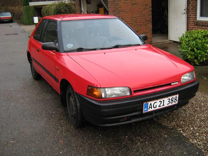 Mazda 323 BG billede 3