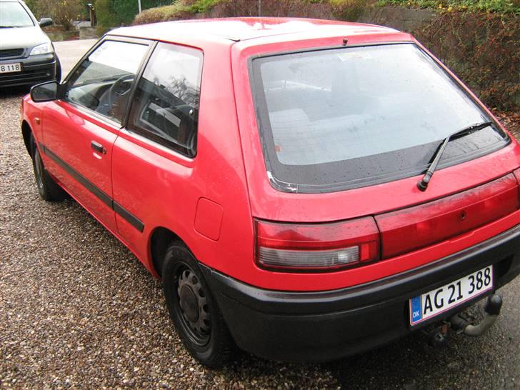 Mazda 323 BG billede 6