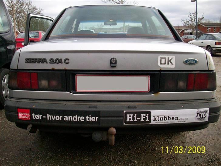 Ford Sierra   -----SOLGT---- - Billede af Sierraen Før den blev malet billede 6