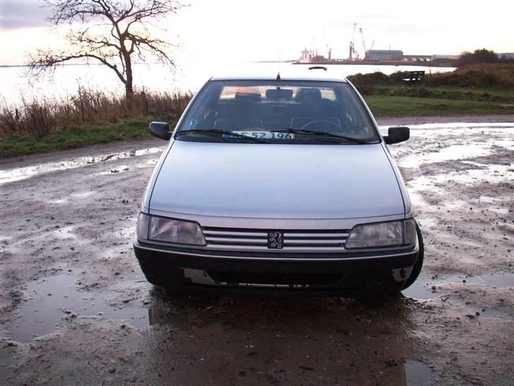 Peugeot 405 (solgt) billede 2