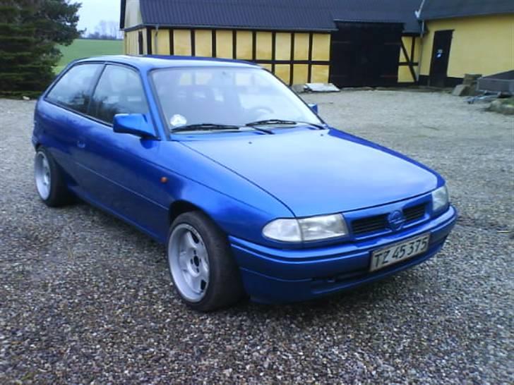 Opel Astra 1,6 8v SOLGT billede 9
