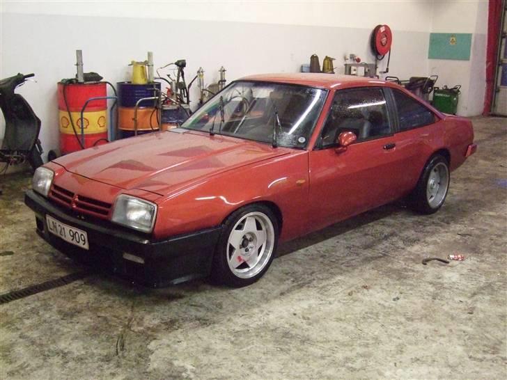 Opel manta b  1800/gsi solgt billede 1