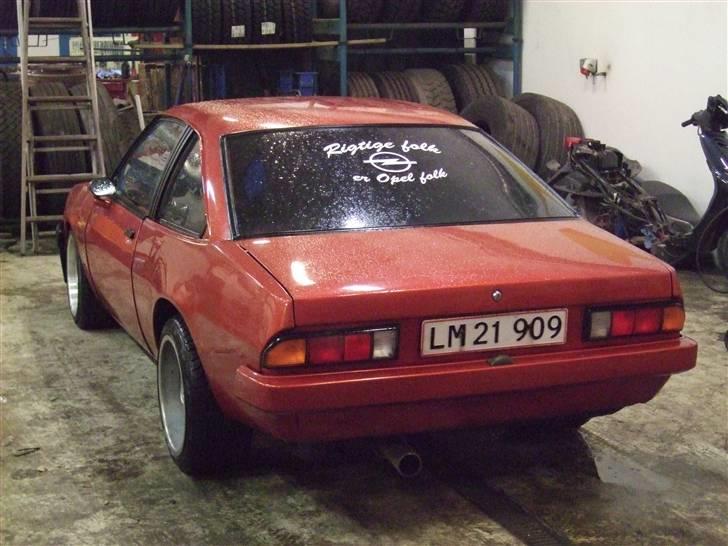 Opel manta b  1800/gsi solgt billede 5