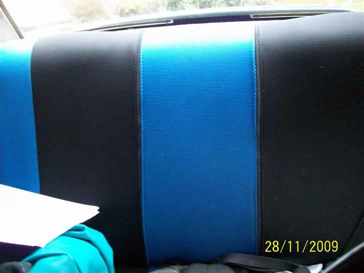 Ford Sierra   -----SOLGT---- - Billigt sæde overtræk fra Bilbixen da det org var Grimt og ødelagt Hele kabinen bliver betrukket om. billede 12