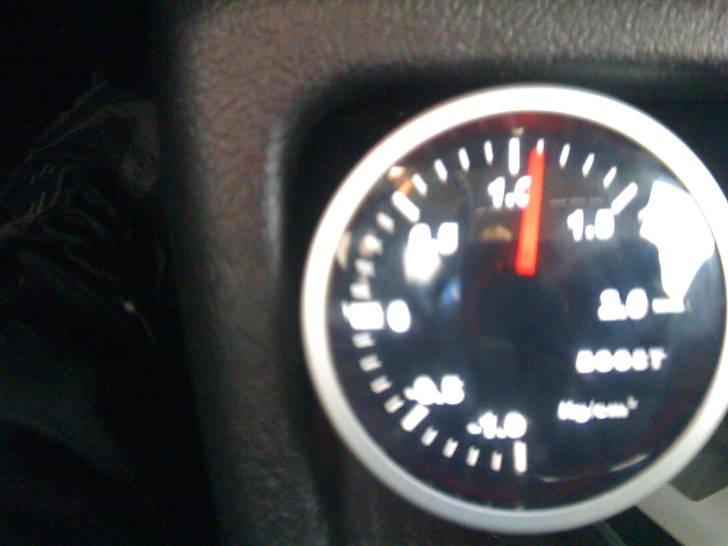 VW Golf 3 - Lader 1.1 / 1.2 bar i anden gear ved 3400 RPM :D billede 8