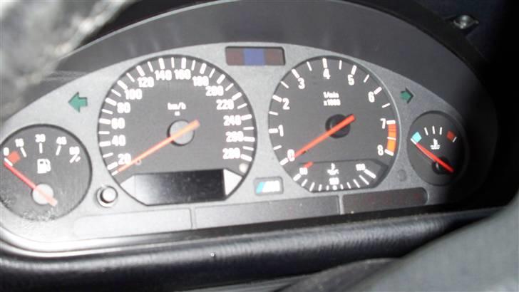 BMW M3 Cabrio SOLGT billede 8