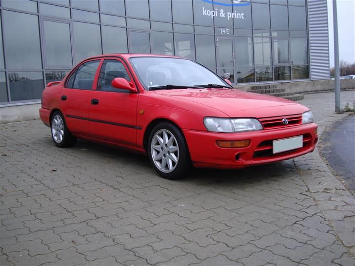 Toyota Corolla 1.6 Sedan 20v billede 3