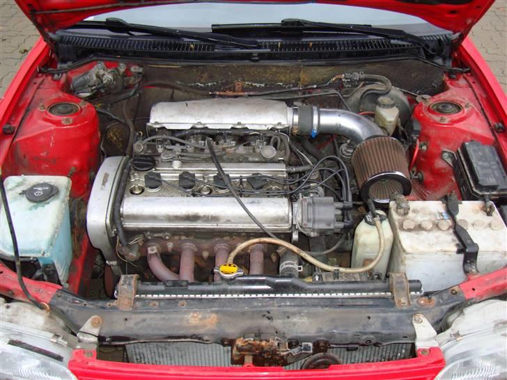 Toyota Corolla 1.6 Sedan 20v billede 11