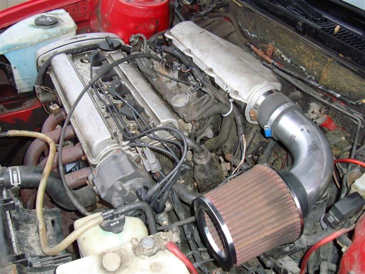 Toyota Corolla 1.6 Sedan 20v billede 12