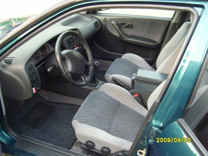 Nissan Primera 2,0 sri billede 6