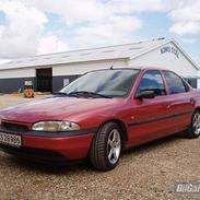 Ford Mondeo ( solgt )