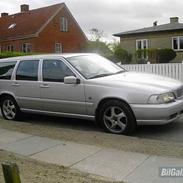 Volvo V70 2,4 20V -SOLGT-