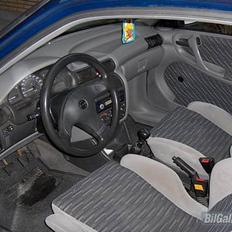 Opel Astra 1,6i GT solgt