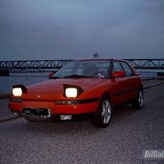 Mazda 323F BG (SOLGT)