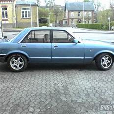 Ford granada