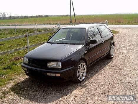 VW Golf Totalskadet billede 1