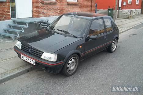 Peugeot 1,9 GTI billede 4