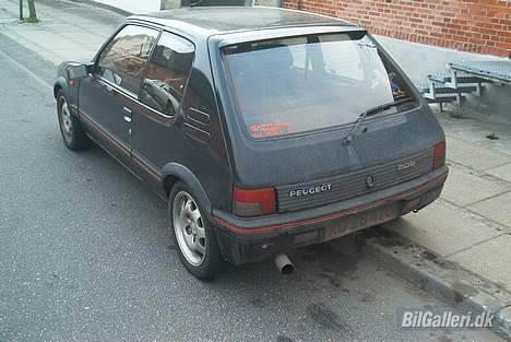 Peugeot 1,9 GTI billede 5