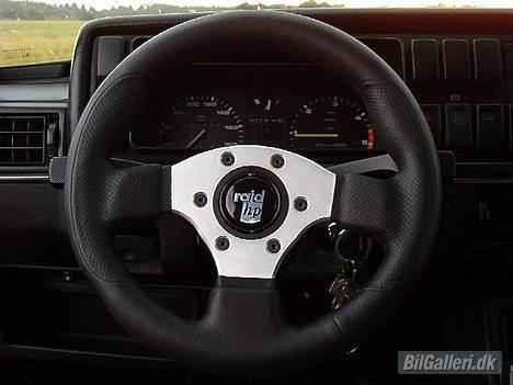 VW Golf II 1.6 GTD SOLGT - 280 mm Raid HP sports rat nu kan man sgu komme rundt i de skarpe kurver billede 6