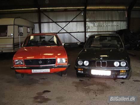 BMW 320i E30 >solgt< - min kammerats rekord og min bimmer.  billede 9