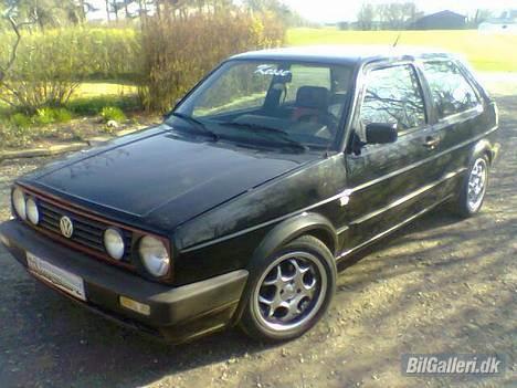 VW Golf 2 1,8 (solgt) billede 1
