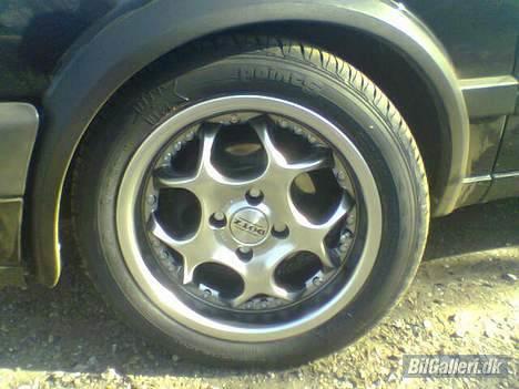 VW Golf 2 1,8 (solgt) billede 4