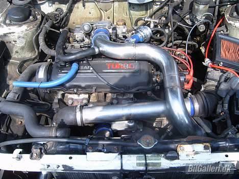 Nissan bluebird srx coupé - tigsvejste 2.5" rustfrie rør billede 4