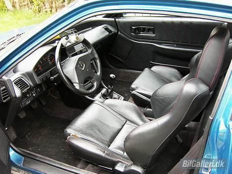 Honda Crx 1,6i VT - En dejlig kabine hvor man sider fast billede 4