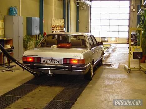 Ford Granada 2,8 I Ghia -  Har ALT i EL + EL Kølebox DVD Anlæg med Aftalig front + Loft TFT skærm PAL DK Nysynet  feb 2007 billede 9