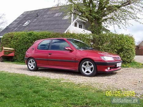 Peugeot 2,0 xsi billede 2