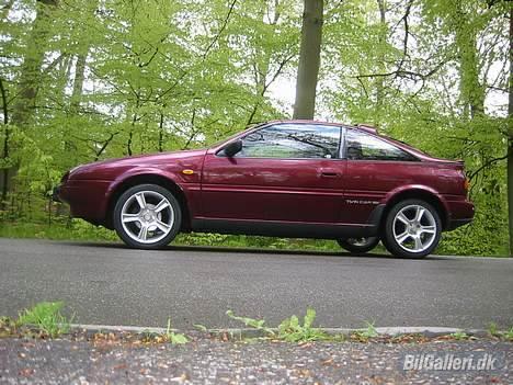 Nissan 100NX billede 1