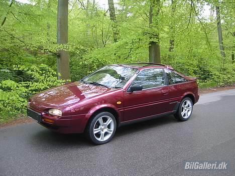 Nissan 100NX billede 2