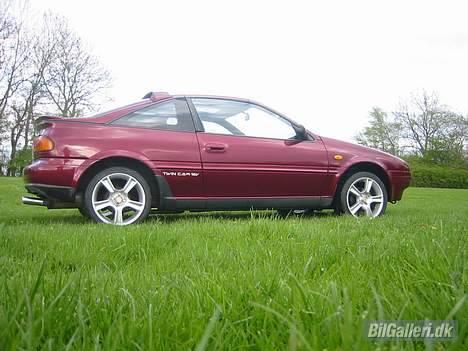 Nissan 100NX billede 5