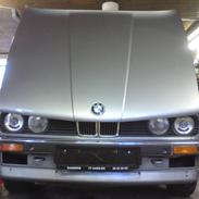 BMW E30 320i Coupe Solgt!